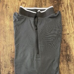 Men's l/s Under Armour grey pullover golf shirt
